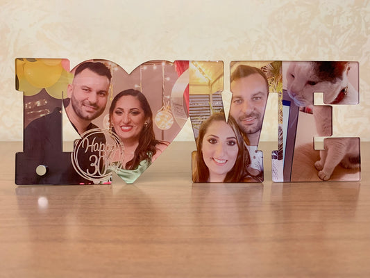 Scritta love plexigas  28x10cm