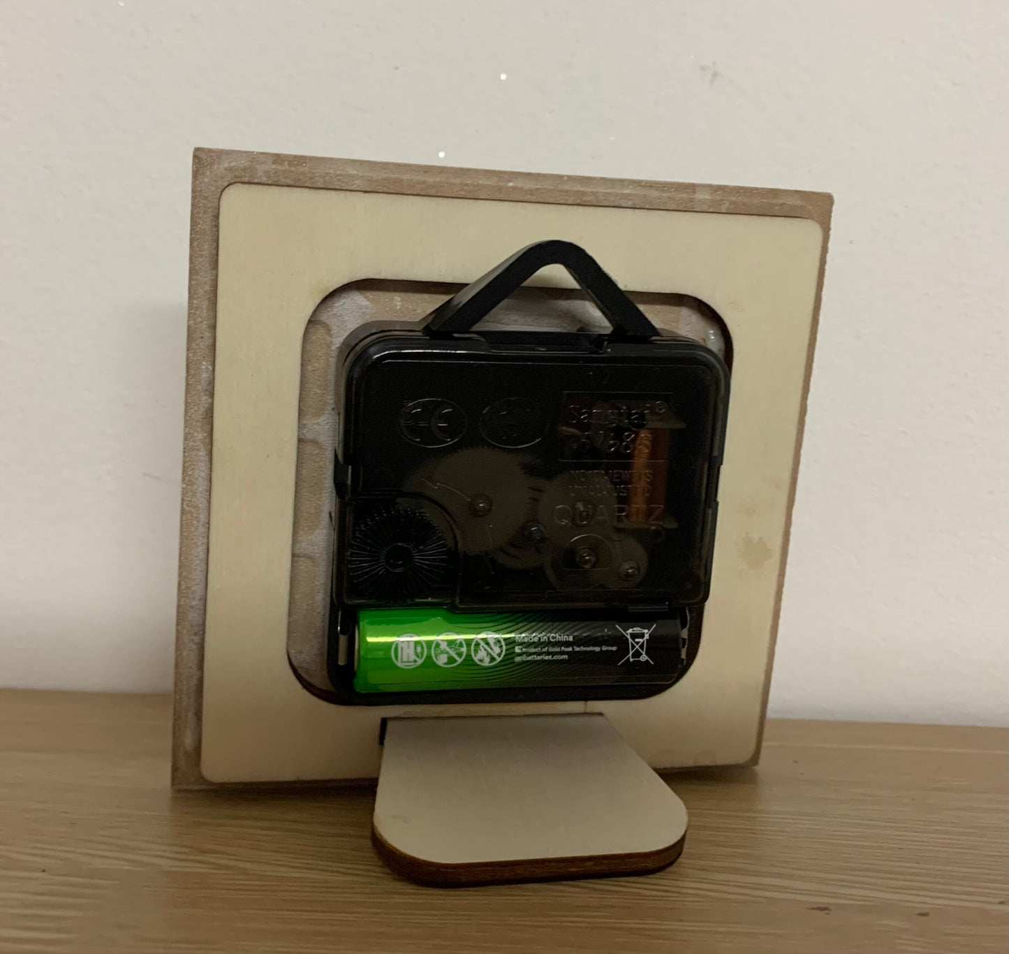 Orologio stampa sublimata su mattonella.
